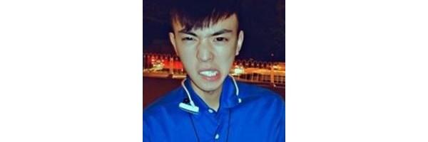 纯戏男生头像图片_WWW.WHOISQQ.COM
