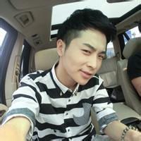 男生蓝颜头像图片两张_WWW.WHOISQQ.COM