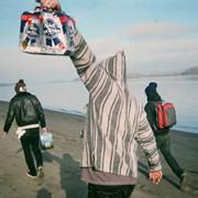 qq头像图片孤单背影男生_WWW.WHOISQQ.COM