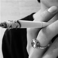 男生头像图片大叔型_WWW.WHOISQQ.COM
