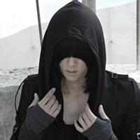 自然帅气的男生头像图片_WWW.WHOISQQ.COM