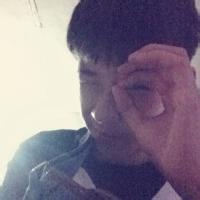 qq头像图片男生动漫萌仔_WWW.WHOISQQ.COM