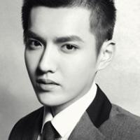 qq头像图片男生动漫萌仔_WWW.WHOISQQ.COM