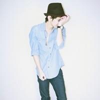 人气男生qq头像图片_WWW.WHOISQQ.COM