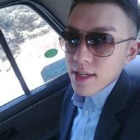 高雅的 男生头像图片_WWW.WHOISQQ.COM