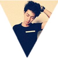 男生头像图片背景三角形_WWW.WHOISQQ.COM