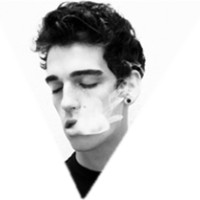 男生头像图片背景三角形_WWW.WHOISQQ.COM