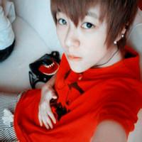 学生男生头像图片带耳钉的_WWW.WHOISQQ.COM