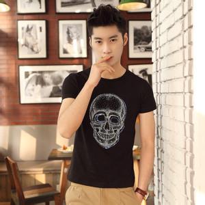 男生半截头像图片_WWW.WHOISQQ.COM