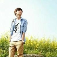 好看的男生头像图片优雅_WWW.WHOISQQ.COM