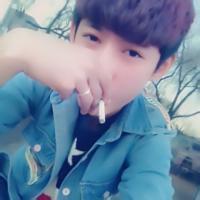阳光励志男生头像图片_WWW.WHOISQQ.COM