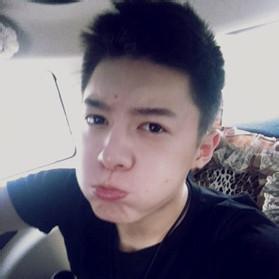 qq头像图片男生摸狗_WWW.WHOISQQ.COM