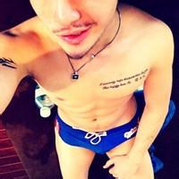 qq头像图片背影男生拽_WWW.WHOISQQ.COM