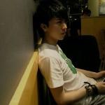 男生真人自拍头像图片_WWW.WHOISQQ.COM