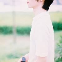 全白男生头像图片_WWW.WHOISQQ.COM