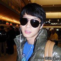 非常帅的男生头像图片_WWW.WHOISQQ.COM