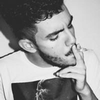 很少有人用的男生头像图片_WWW.WHOISQQ.COM