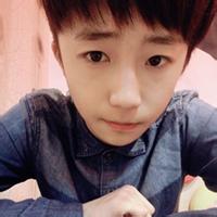 男生长刘海头像图片_WWW.WHOISQQ.COM