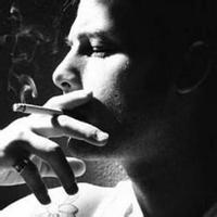 男生黑白成熟头像图片_WWW.WHOISQQ.COM