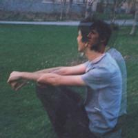 相似的男生头像图片_WWW.WHOISQQ.COM