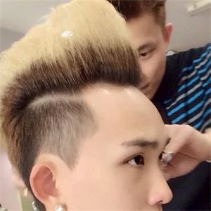 2014新的男生头像图片看海_WWW.WHOISQQ.COM