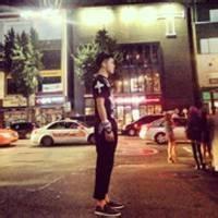 qq头像图片男生有腹肌的_WWW.WHOISQQ.COM