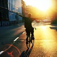男生凌乱头像图片_WWW.WHOISQQ.COM