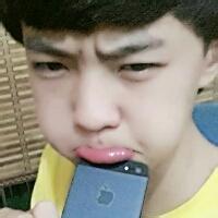 头像图片真人男生15_WWW.WHOISQQ.COM