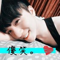 男生傻笑头像图片_WWW.WHOISQQ.COM