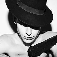 男生头像图片素材网_WWW.WHOISQQ.COM