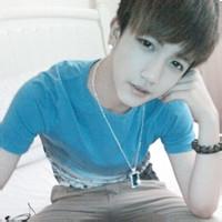 带浮生若梦的男生头像图片_WWW.WHOISQQ.COM
