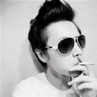 qq男生犀利头像图片_WWW.WHOISQQ.COM