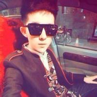 欧美男生开车头像图片_WWW.WHOISQQ.COM