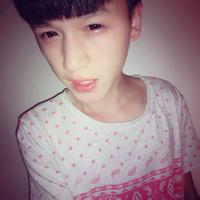 男生带有青春的头像图片_WWW.WHOISQQ.COM