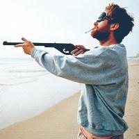 男生带有青春的头像图片_WWW.WHOISQQ.COM