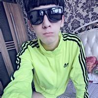 黑白眼镜男生头像图片_WWW.WHOISQQ.COM