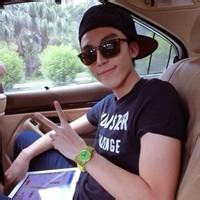 男生头像图片大叔_WWW.WHOISQQ.COM