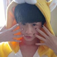 qq头像图片书包男生_WWW.WHOISQQ.COM