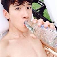 男生头像图片宋松_WWW.WHOISQQ.COM