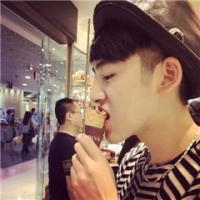 qq男生远照吃货头像图片_WWW.WHOISQQ.COM