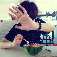 qq男生远照吃货头像图片_WWW.WHOISQQ.COM