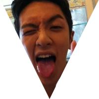 qq三角头男生头像图片_WWW.WHOISQQ.COM