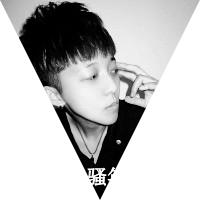 qq三角头男生头像图片_WWW.WHOISQQ.COM