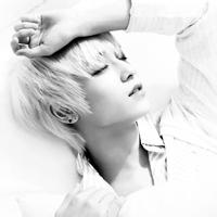 酷拽男生qq头像图片_WWW.WHOISQQ.COM