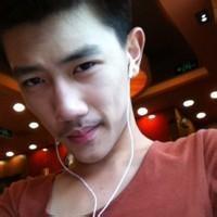 卡通短发男生头像图片_WWW.WHOISQQ.COM