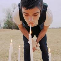 qq皮肤男生傻子头像图片_WWW.WHOISQQ.COM