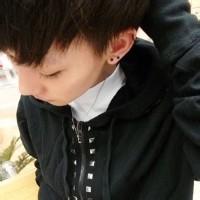 qq头像图片男生喜欢你_WWW.WHOISQQ.COM
