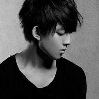 韩国伤感男生头像图片_WWW.WHOISQQ.COM