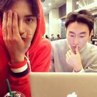 诱惑人的男生头像图片_WWW.WHOISQQ.COM