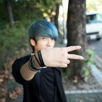 拽逼男生头像图片_WWW.WHOISQQ.COM